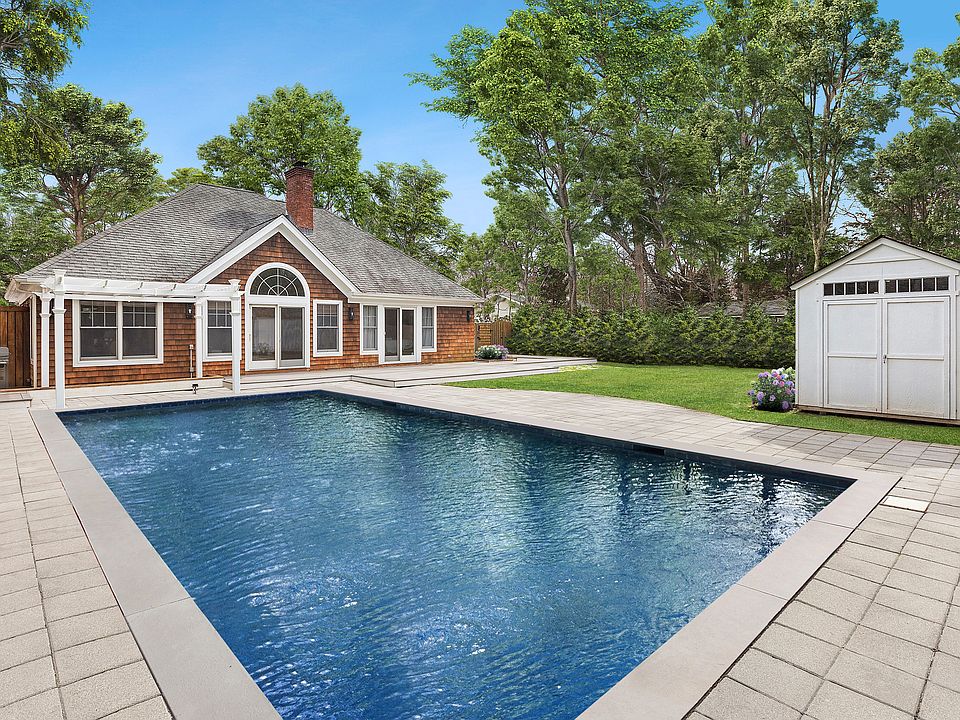 1st image of 24 Sherwood Ln