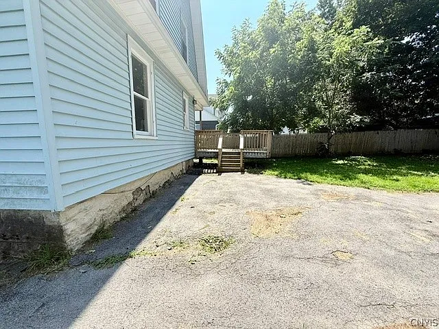 217 Colorado Ave — Photo 45