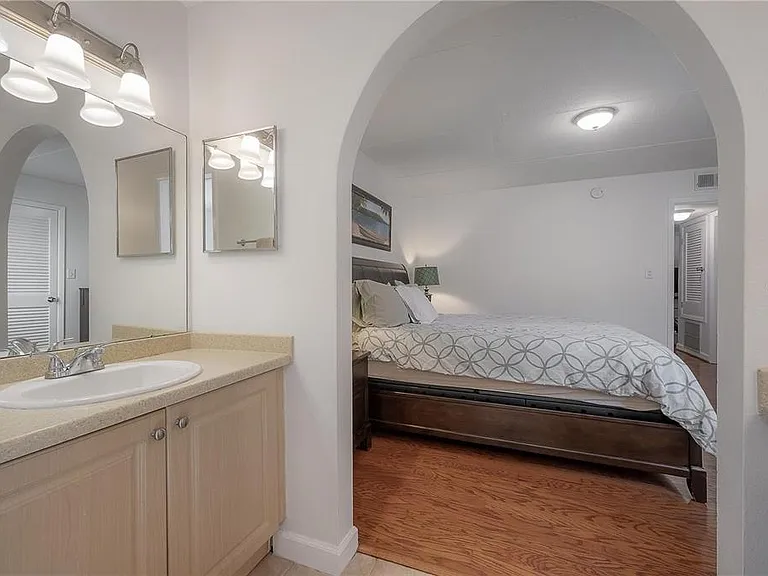 107 S Obrien St #218 — Photo 13