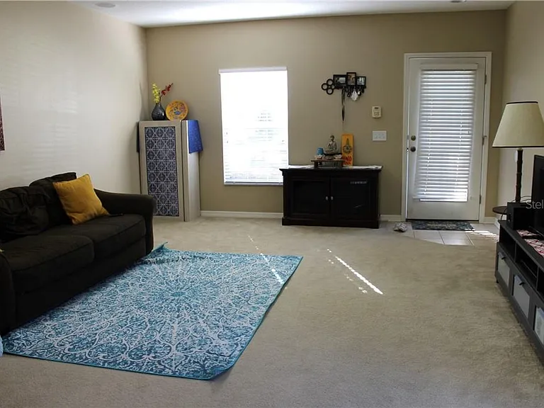 5815 Fishhawk Ridge Dr — Photo 3