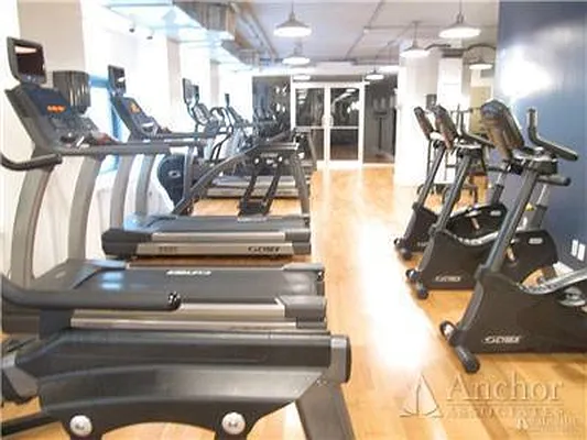 Rented by Anchor Associates | media 2