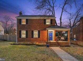 5058 27th St N, Arlington, VA 22207