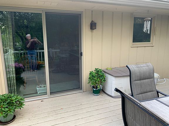 5th image of 5001 Evergreen Ln