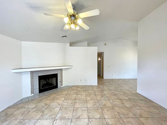 3rd image of 2021 Chambers Ave