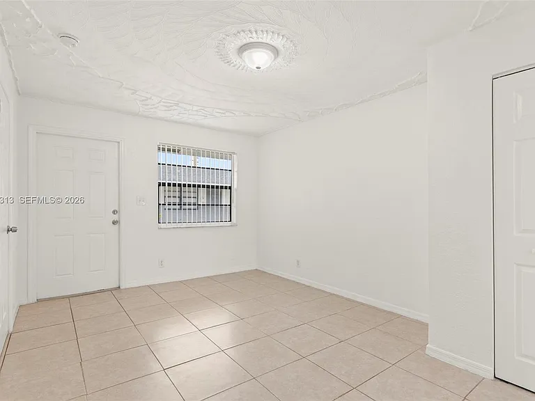 4120 SW 19th St #1 — Photo 11