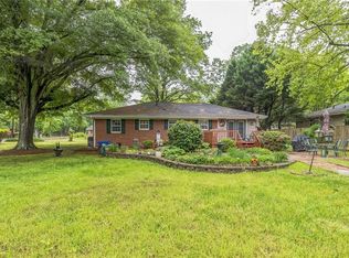 292 Lumpkin St, Winder, GA 30680