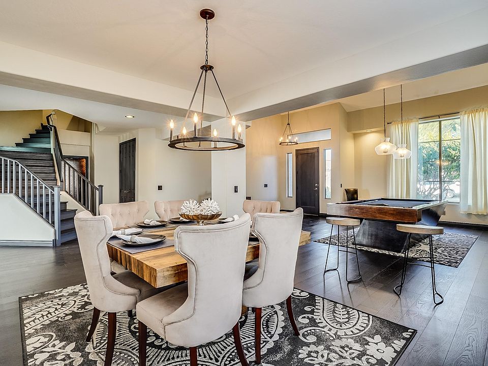 Living/dining room