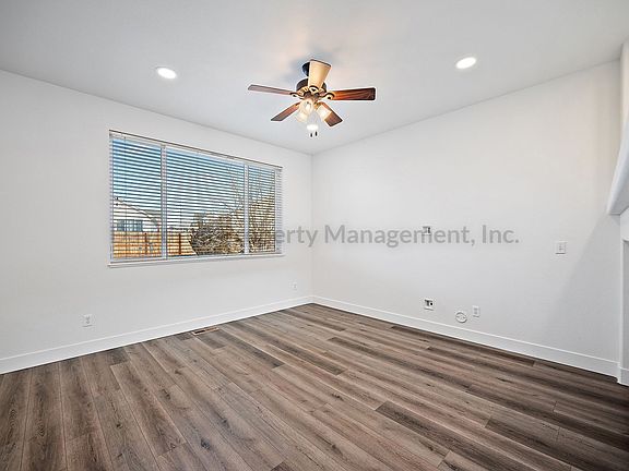 5th image of 9188 Sunningdale Rd