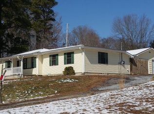 154 Williams Rd NW, Dalton, GA 30721