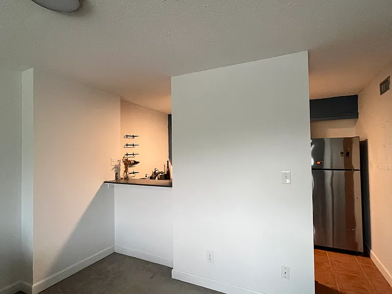 2625 Highland Ave S #606 — Photo 2