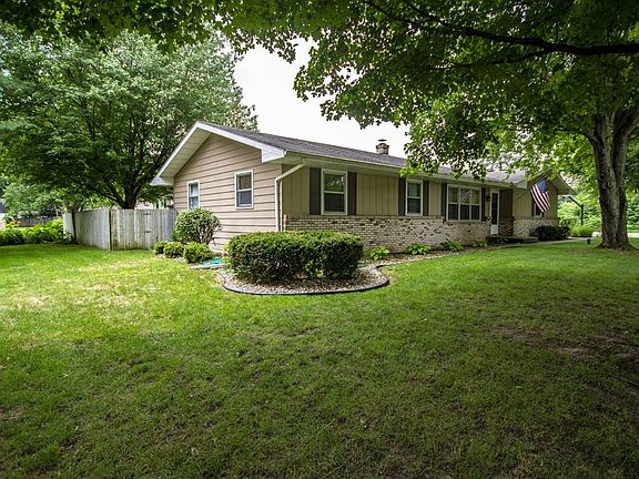 2nd image of 53882 County Road 1
