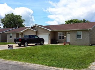 717 N Logan St, Mattoon, IL 61938