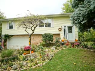 707 N Oakland St, Saint Johns, MI 48879