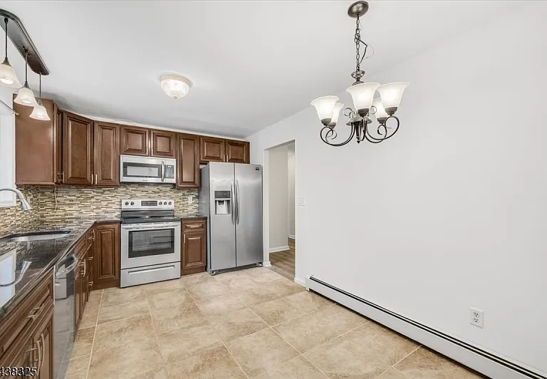 518 Drakestown Rd — Photo 18