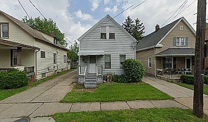 1st image of 3016 Roanoke Ave