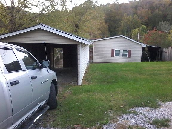 3rd image of 2242 Carter Street