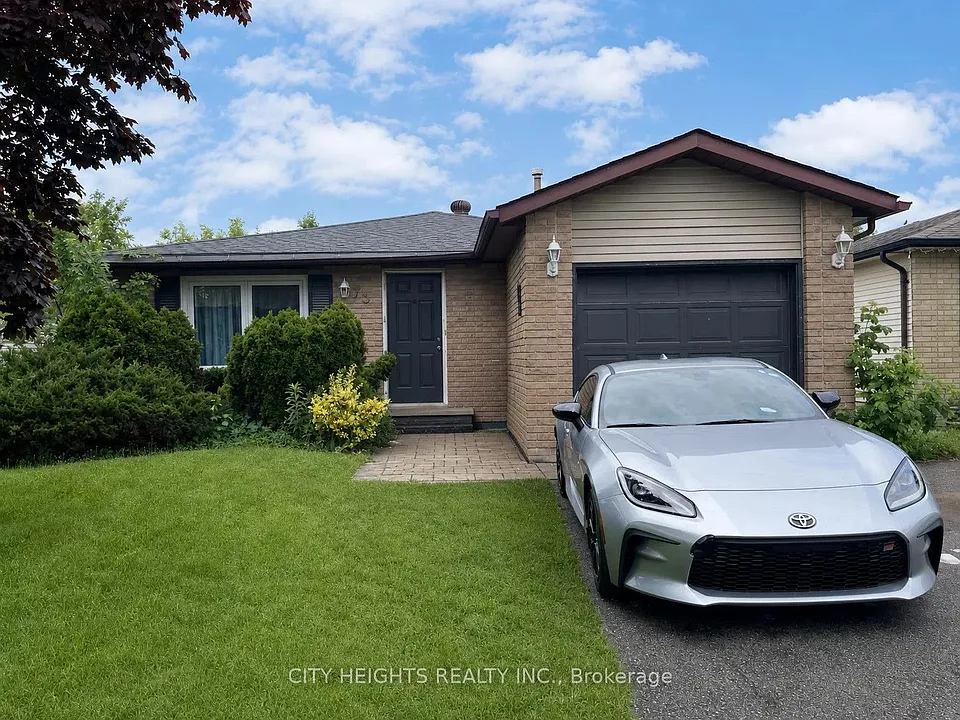 73 Hickling Trl