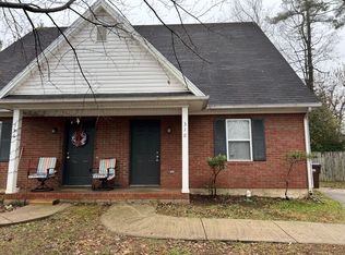 322 Beacon Hl, Versailles, KY 40383