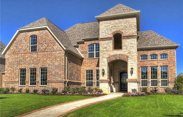 1st image of 216 Saint Tropez Dr