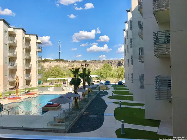 17902 LA CANTERA PKWY #211, San Antonio, TX 78257