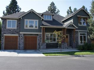 19650 SW Hollygrape St, Bend, OR 97702