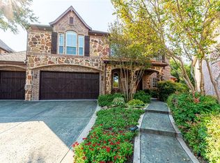 818 Winterwood Ct, Garland, TX 75044
