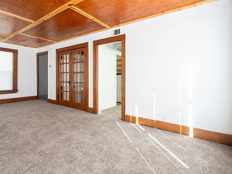 423 N Emporia Ave #5 — Photo 3