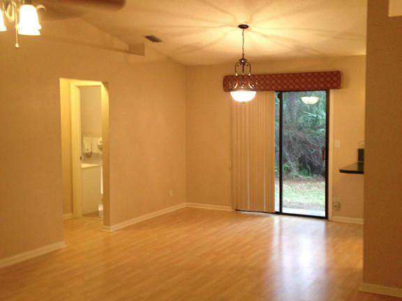 Home For Sale In Acreage