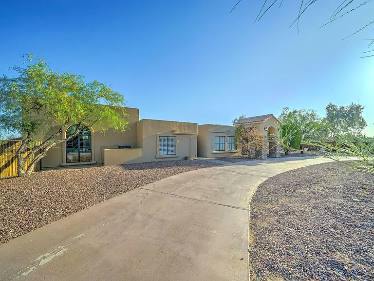 E Cactus Rd — Photo 2