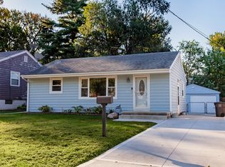 3253 Dubuque Ave, Des Moines, IA 50317