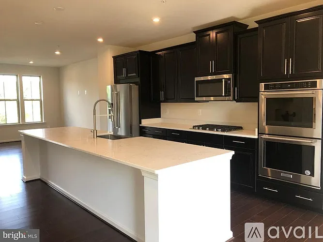 2950 Timberneck Way — Photo 5