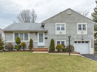 721 Beechwood Rd, Linden, NJ 07036