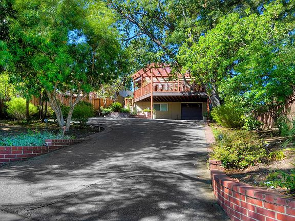3rd image of 478 Avenue Del Ora