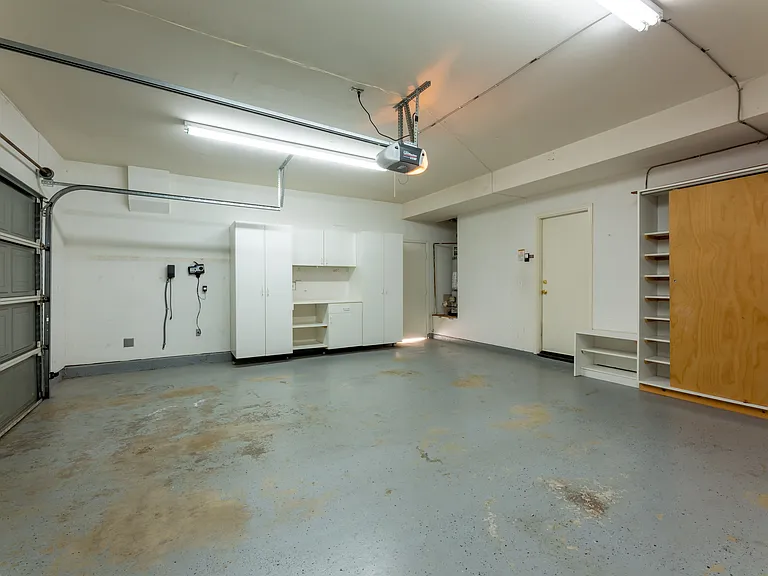 14 Monument Pl — Photo 14