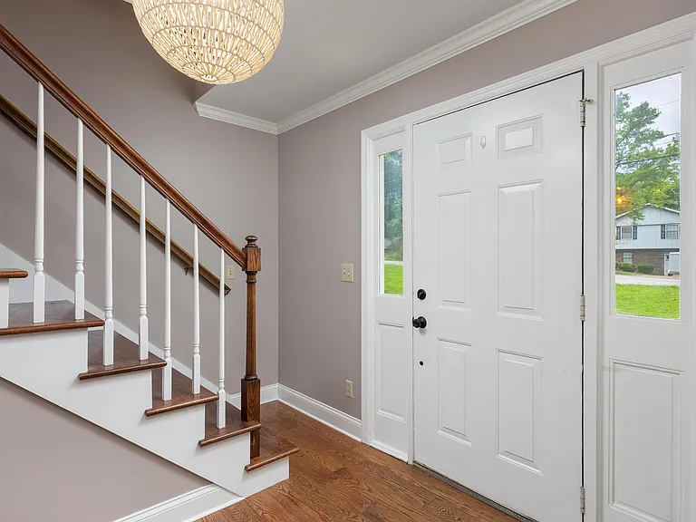 7830 Cove Ridge Dr — Photo 5