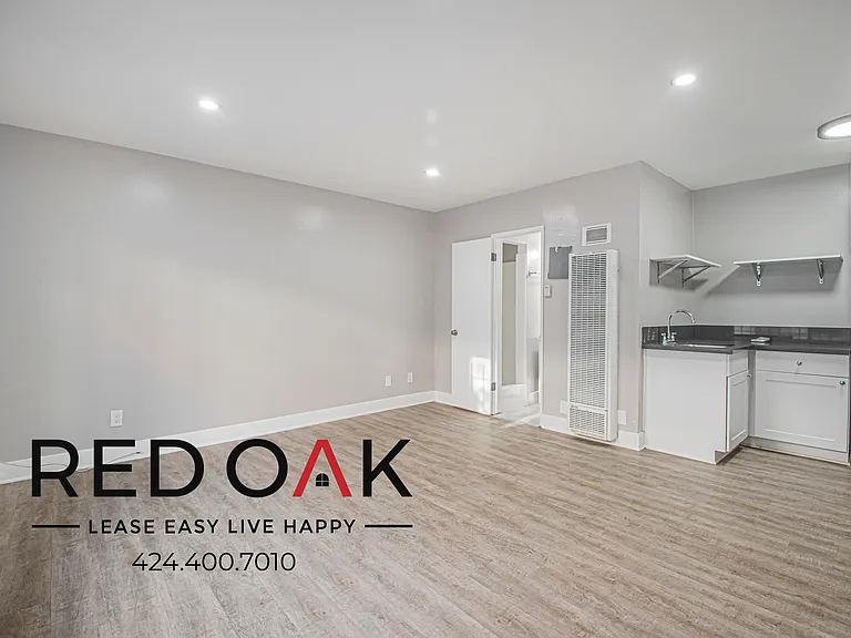 5632 Harold Way #4 — Photo 4