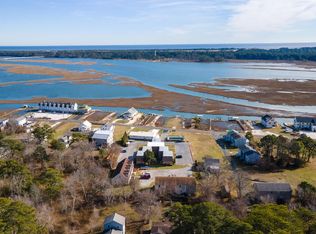 7661-8 E Side Rd, Chincoteague Island, VA 23336