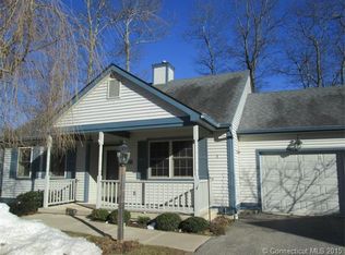 3 Kendall Ln, Niantic, CT 06357