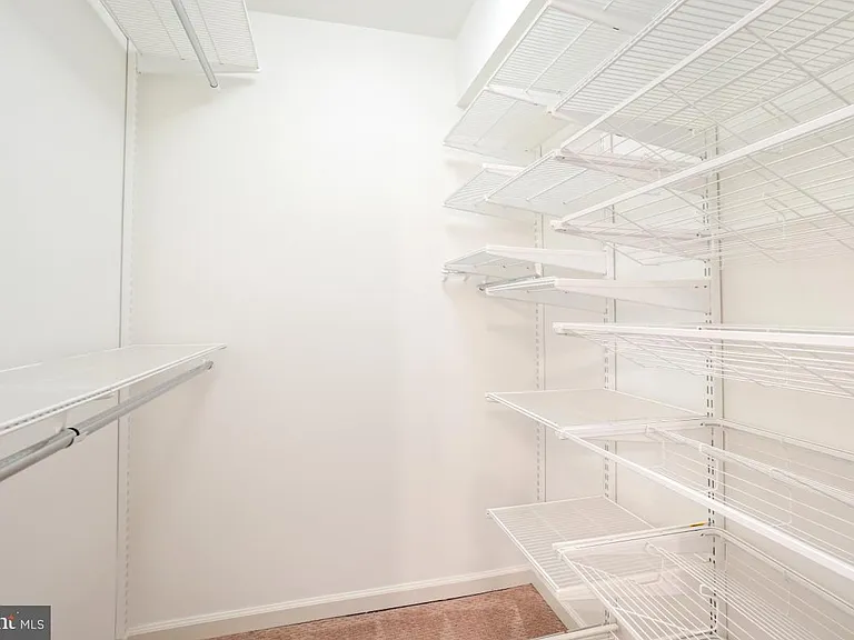 1524 Lincoln Way #100 — Photo 24