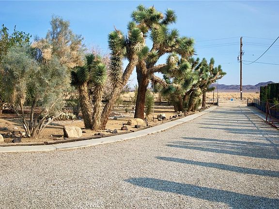 3rd image of 65585 4th St S