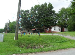 8991 Hiwassee St NW, Charleston, TN 37310
