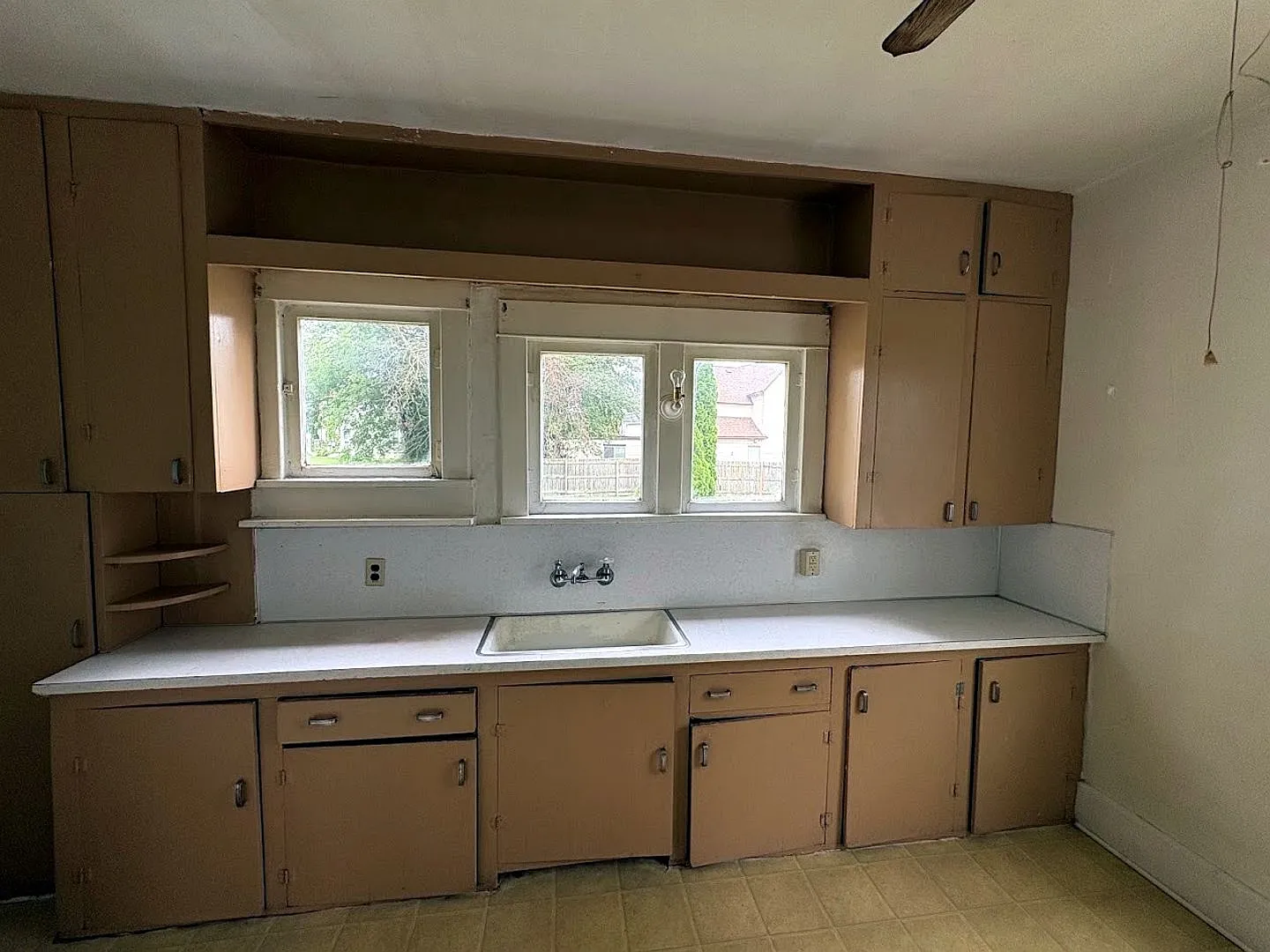 Two bedroom one bathroom home for rent — Photo 3