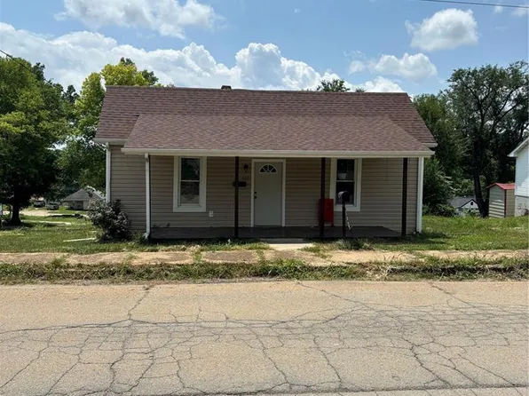 401 Watts St, Park Hills, MO 63601