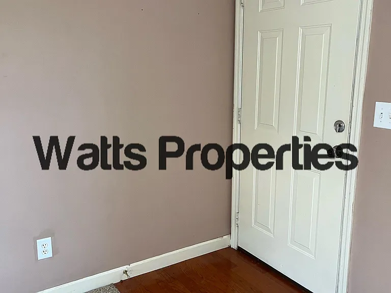 158 14th Ave NW #158 — Photo 5