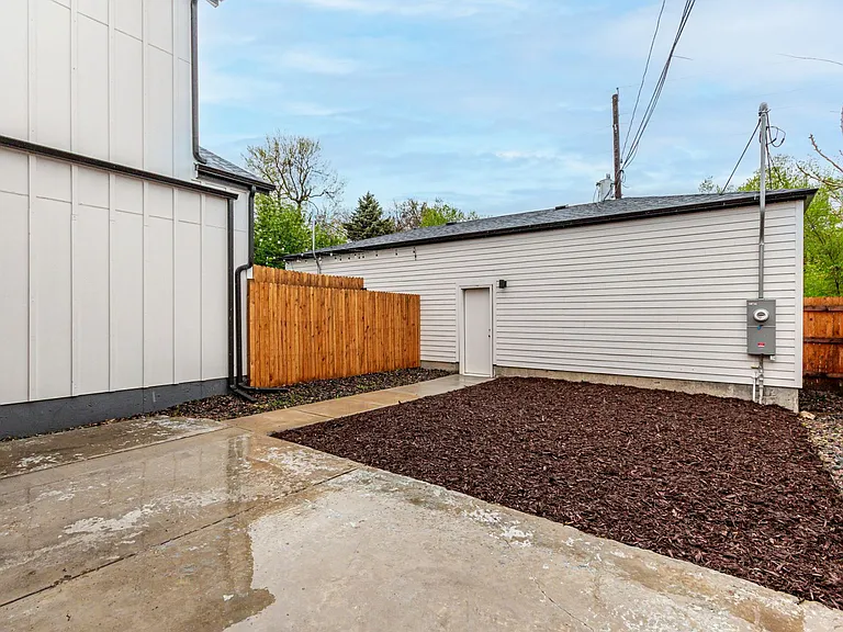 1463 Dahlia St #2 — Photo 28
