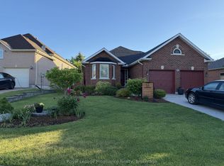 16 Magnolia Ct, Belleville, ON K8P 5M7
