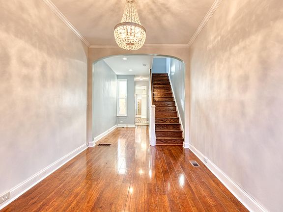 3rd image of 620 S Wolfe St