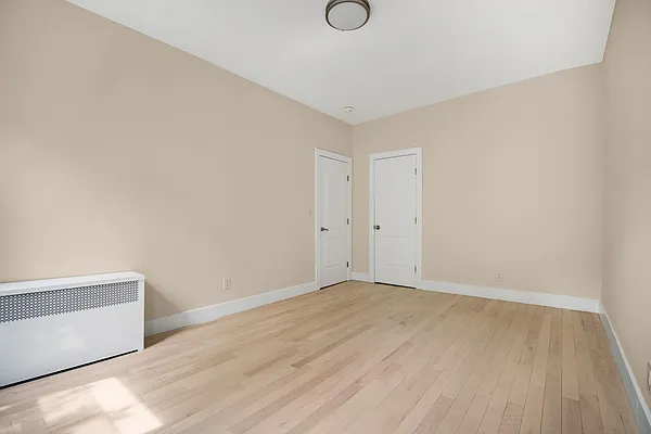 Rented by Compass | media 9