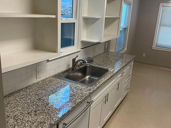 4th image of 936 Santa Ynez Way #936
