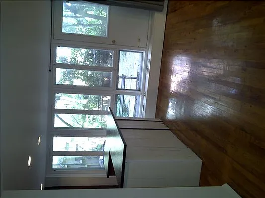 Sold by R New York | media 6